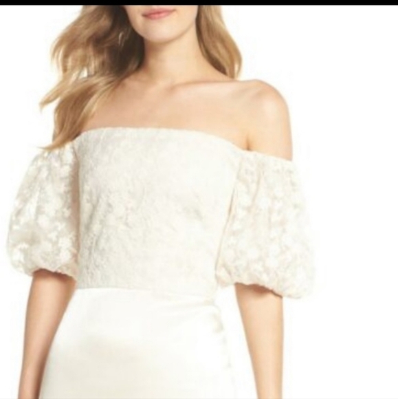 GAL Meets Glam Adele Off The Shoulder Dress - Picture 5 of 17